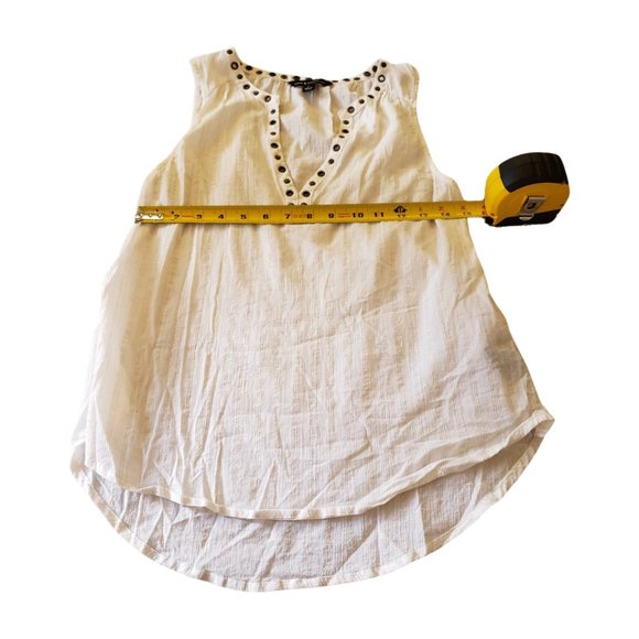Rock & Republic Sleeveless Grommet V‑Neck Blouse – Size S - Picture 8 of 14